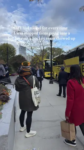 Literally last week in San Jose, and today in Boston… #hockey #NHL #islanders #bruins #boston 