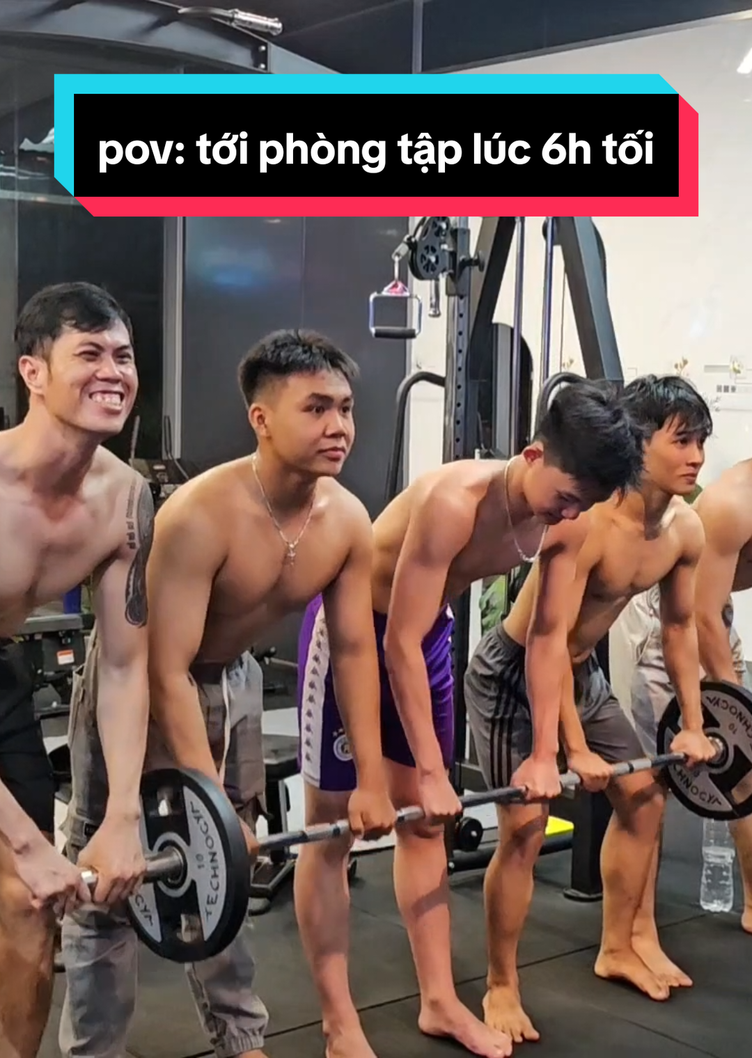 Phòng gym lúc 6h tối kiểuuuuu ... #GymTok #viral #gymmemes #xuhuong #fyp