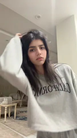 کپشن حوصله نداره🤷🏻‍♀️