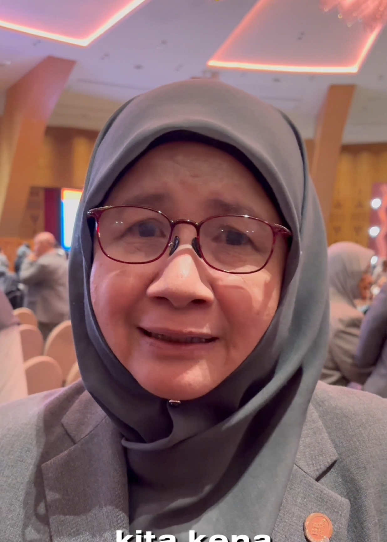 MasyaAllah bila kita buat BE ni suatu ibadah juga tau. Sambil bantu orang dapat kumpul saham pahala juga. Terima kasih DCA ustazah @Kakya BE | Kekal Sihat memberi inspirasi pada kami anak muda. Hebat platform BE ni.💖 #beinternational #career #passiveincome #leadership #sihatitunikmat 