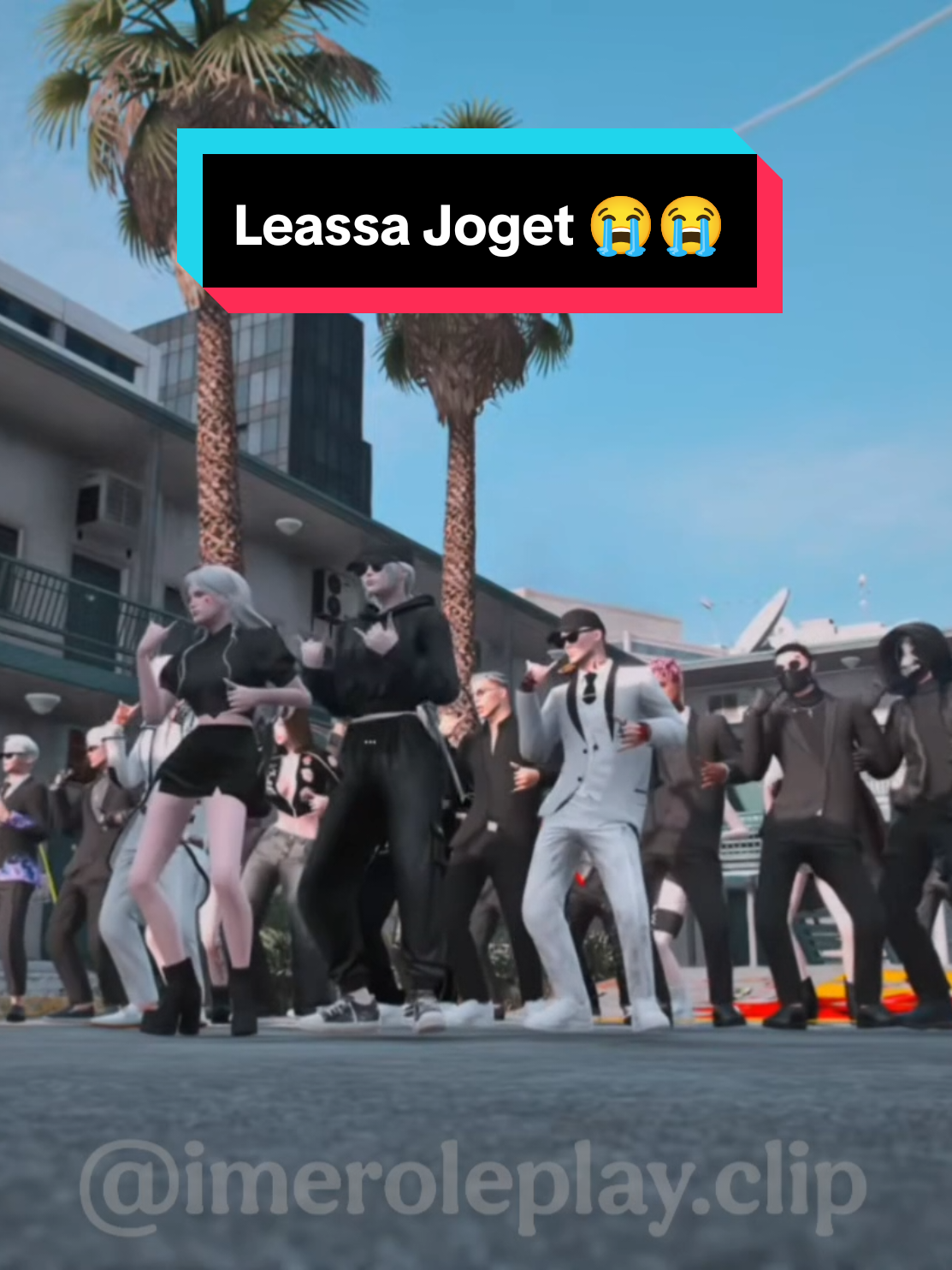 Leassa Joget 😭😭@PutriBali @Makotoshi @AlveyFebrian @malik #imeroleplay #roleplay  #windahbasudara #ibot13 #motionliferp