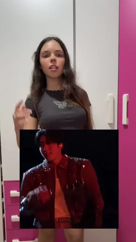 ✨⭐️Casi Sincronizados 😍 HAN me tienes que subir en un concierto ⭐️😅🤣#han #straykids #baile #trend #parati 