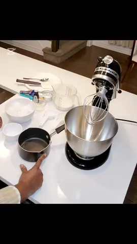 Meringue italienne ( marshmallow) Meringue cookies  #meringuecookies#haitiantiktok🇭🇹 #viralvideo #cakedecorating #fypシ゚viral 