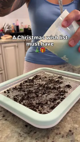 My kids and I made rolled ice cream from home for the first time ever. This little kit from @ShopRolled🌀🐮 was so much fun and quite easy to use! #rolledicecream #christmasgiftideas #sephoraalışverişim 