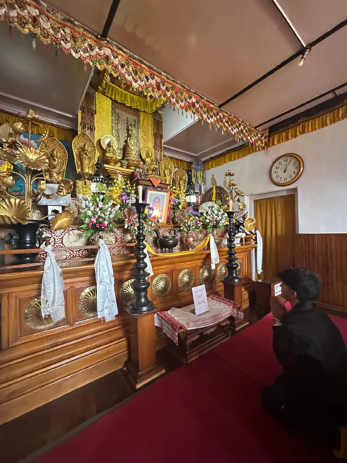 फुलको आँखामा फुलै संसार #fyp #peace #lovely #buddha 