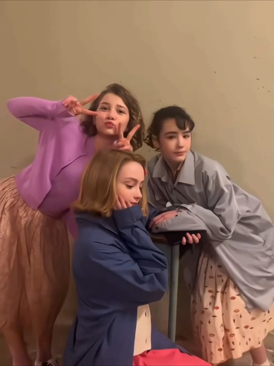 As três divas.😍🎈  #itwelcometoderry #patriciastanton #lillymarsh #welcometoderry #bemvindosaderry 