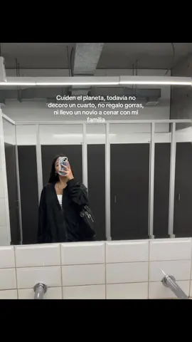 / / ig: isaaabellx #fypシ゚ #crgzf #xcyzba 