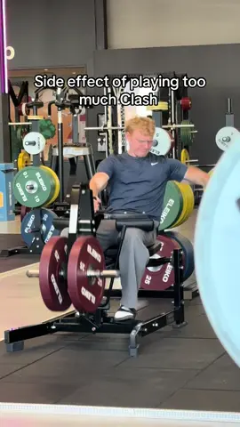 Nah that’s crazy 😩 #clashroyale #fyp #viral 