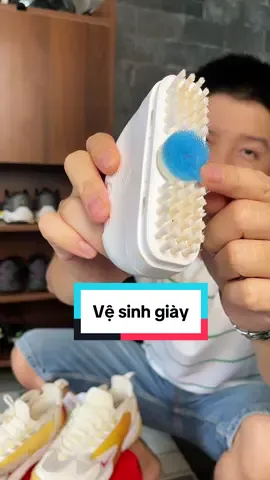 Bộ vệ sinh giày dép đa năng AMB #bovesinhgiay #vesinhgiay #muataitiktok 