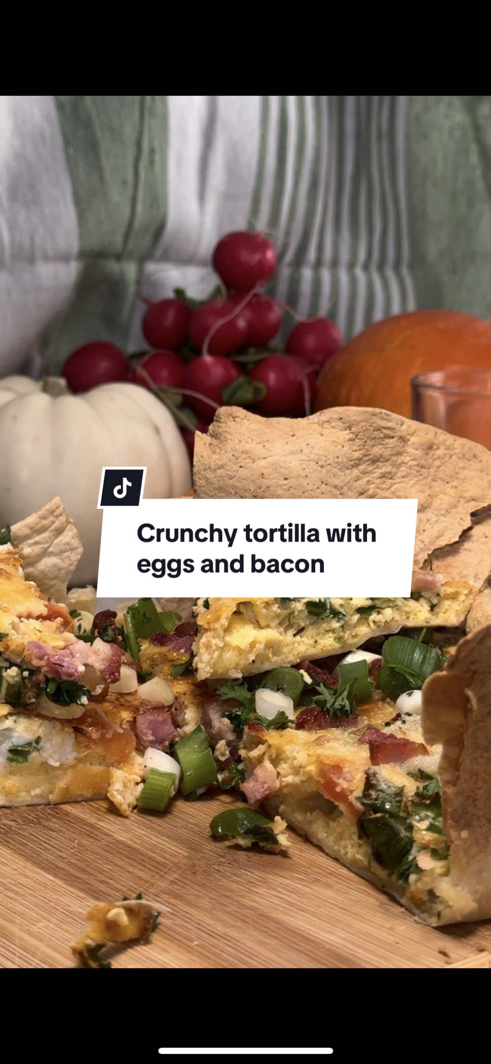 POV: you’ve just unlocked the best way to make eggs 🫧 No oil. Crispy tortilla. Perfection.🌼🌮 #airfryerfrau #EasyRecipe #tortilla #eggs #omelette 