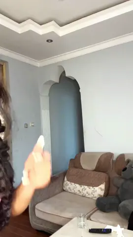 😊😊@esru_bae🦋 