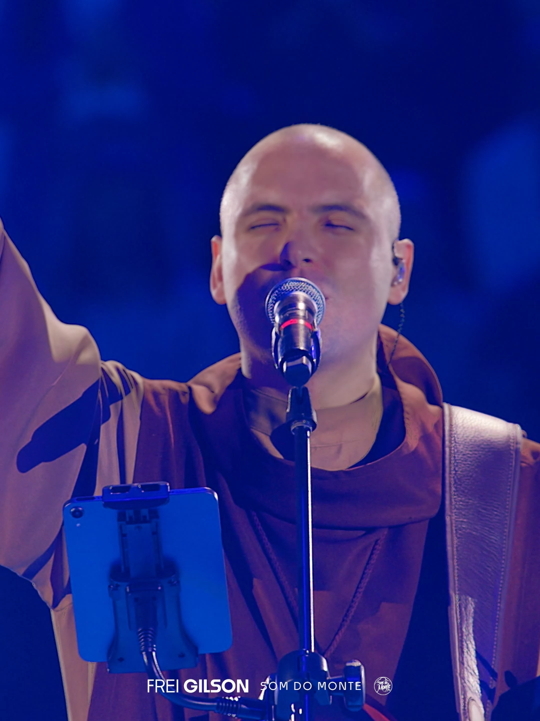 Deus contigo está! #FreiGilsonNoTikTok #Evangelização #Oração #Jesus #Fé #Esperança #Vitória