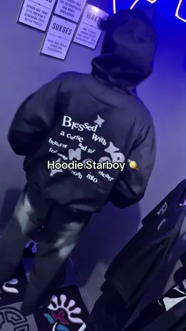 Nih makanan starboy lagi 🫀 #fyp #foryou #starboy #hoodie #oufitideas 