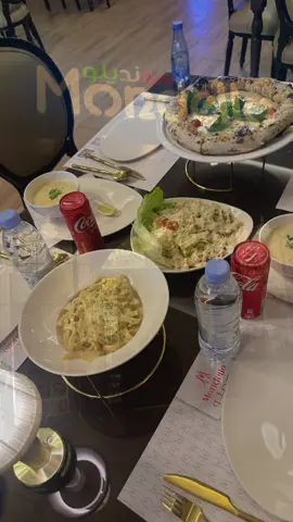 #مطعم إيطالي #مونديلو اكلهم مميز يستحق الزياره وكمان الجديد خصم لطلاب الجامعه 15% تبدّا بتاريخ 27  #خميس_مشيط #اكسبلور #هاشتاق 