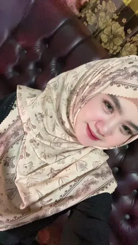 ketagihan cok guzel dan hijab @Nihayahijab 🥹🫶🏻#masyaallah #4u 