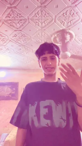 إذا ما صعد احذفةة 😼🤞🏼 . . . . . . . . . . . . . . #الحمدالله_علی_کل_حال❤ #حدوري😝💞 #شعب_الصيني_ماله_حل😂😂  #عفناكم🇦🇪🔥  #توفيقك_يالله🍃🖤  . . . . . .ط . @الكحلي 😝🕺🏼 
