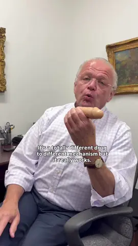 One of the options available for the treatment of ED is the self-injection of medication into the 🍆. This often sounds scary to the patient but most men will tell you that the injection doesn’t hurt at all. Some describe it as completely painless. Others report that if feels as if they have been flicked with a rubber band. The injection is extremely quick and uses a very fine needle. And since the side of the 🍆 doesn’t have many pain receptors, there is little sensation.
