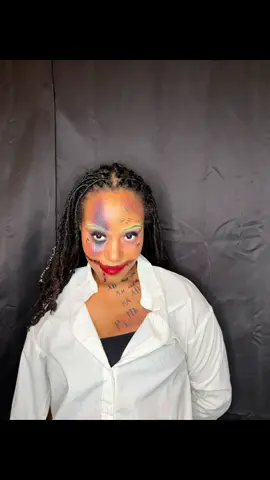 Follow for more content, lmk what look I should do next 🫶🏽#SpookyGlam #HalloweenMUA #CreativeMakeup #SFXMakeup #HalloweenLooks 