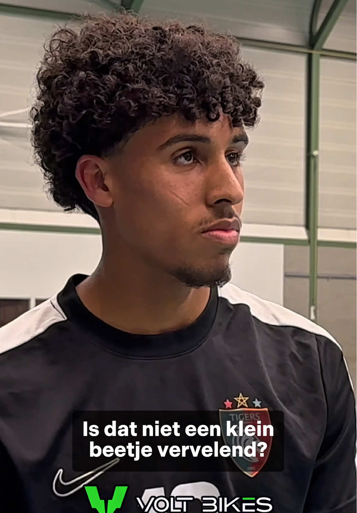 Ilias Ait Dakhouch hoopt op minuten in de Main Round van de Champions League! 🔥 Deze trip wordt mede mogelijk gemaakt door @VOLT BIKES ⚡️ #futsal #fyp #interview #championsleague 
