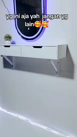 meja rias minimalis kuat kokoh estetik lagi✨✨ 🥰 udah satu paket siku penyangga🔥🔥 #mejarias#rakkosmetik#raklaci#minimalist#fyp