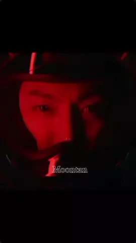 Pov:-রাত বারোটার উপরে।নিস্তব্ধ রাস্তা দিয়ে ছুটে চলেছে R15। চারদিকে নিস্তব্ধতা,মধ্য দিয়ে ফুল স্পীডে ছুটে চলেছে বাইকটি। হঠাৎ কিছু একটা দেখে বাইকটি থেমে যায়। বাইক থেকে নেমে আসে Mafia King Jean Jungkook.যার সম্পূর্ণ শরীর Black পোশাকে মোড়ানো।  যার সামনে উঁচু গলায় কথা বলার সাহস কারোর নেই।যার নাম শুনলেই সবার বুক কেঁপে ওঠে।  --- কোথা থেকে হঠাৎ একটি মেয়ে এসে Mafia King Jungkook কে জড়িয়ে ধরে।Jungkook প্রথমে মেয়েটির এমন কাণ্ডে অবাক হয়ে যায়।  তারপর নিজের শরীরের সাথে মিশে থাকা মেয়েটির দিকে তাকিয়ে বাকরুদ্ধ হয়ে যায়। মেয়েটিকে দেখার সাথে সাথে Jungkook এর মুখ থেকে একটাই বাক্য বের হয়,,, Jungkook : Sakura. (সাকুরা শব্দের অর্থ হলো চেরি ফুল বা চেরি ফুলের মত স্নিগ্ধ )  Jungkook অনুভব করে মেয়েটি তার বুকে ঢলে পড়েছে।  ~~~~~ হঠাৎ মাথার উপরে কারোর হাতের স্পর্শ পেয়ে চোখ মেলে তাকায় Yn। দেখে তার সামনে একটা অচেনা যুবক বসে আছে।  Yn চারপাশে তাকিয়ে দেখে একটা অচেনা জায়গা। বিলাসবহুল রুম যার চারপাশে সবকিছু কালো।  Yn কাল রাতের ঘটনার কথা মনে করতে থাকে। Yn একটা অনাথ মেয়ে। কোনরকম একটা ক্যাফে এতে কাজ করে নিজের পড়াশোনার খরচ চালায়।  কাল রাত কাজ শেষে ফেরার সময় হঠাৎ কিছু বখাটে ছেলে Ynর পিছু নিতে শুরু করে। তাই Yn নিজের জীবন বাঁচাতে থাকে। এবং সাহায্যের জন্য কাউকে না পেয়ে Jungkook কে দেখে তাকে জড়িয়ে ধরে।তারপরে কি হয়েছিল আর মনে নেই।Ynর ভাবনার ইতি ঘটে Jungkookর কথায়,,,,  Jungkook : welcome জান। এই Maifa King Jeon Jungkook এর কালো দুনিয়ায় আপনাকে স্বাগত My Queen.  Yn Jungkook এর কথায় ভয় পেয়ে যায়।  Yn : দেখুন আমাকে যেতে দিন। আমি আপনাকে চিনি না। আমাকে যেতে হবে  কথাটি বলে Yn বিছানা থেকে উঠতে গেলেই Jungkook  এক ধাক্কা দিয়ে Ynকে বিছানার উপর ফেলে দেয়। এবং নিজেও Yn এর উপর উঠে পরে।  কাল রাতে Ynএর পোশাকে নোংরা ছিল। যার করনে Jungkook একটা মেইড দিয়ে  Yn এর কাপড় চেঞ্জ করে নিজের একটা সাদা শার্ট পরিয়ে দেয়।  Jungkookর শার্ট পড়ার ফলে Ynএর গলাটা থেকে বুক অনেকটা দৃশ্যমান ছিল।যে দিকে তাকিয়ে Jungkook বাঁকা হাসে।  Jungkook : black and white পারফেক্ট কম্বিনেশন জান।  তারপর Ynএর Shirt এর বোতাম খুলতে থাকে। yn jungkook এর কাজে ভয় পেয়ে যায়।এবং দুহাত দিয়ে Jungkook কে ধাক্কা দিয়ে নিজের উপর থেকে সরাতে থাকে।  Jungkook : ইসসস জান। Don’t disturb me. i want to test you babygirl..  কথাটি বলে Jungkook Yn এর দুই হাত নিজের এক হাত দিয়ে মাথার উপরে পিন করে রাখে। এবং আরেক হাত দিয়ে  ynএর b@@@ ar হোক খুলে দেয়।  Jungkook Yn এর দিকে তাকিয়ে স্তব্ধ হয়ে যায়।  Jungkook : জান এত বড়। ummmmmm কথাটি বলে মুখ ডুবিয়ে দেয়। এবং খেতে থাকে,,,,,   এটা 2 short। যা সম্পূর্ণ আমার লেখা। প্রথম পাঠ ভালো লাগলে কমেন্ট করবা তাহলে নেক্সপার্ট দিব না হলে দিব না।   Ff name : Mifa_King _Jungkook  Ff Writer : Me Part : 1 200 Cp koro deo plz 