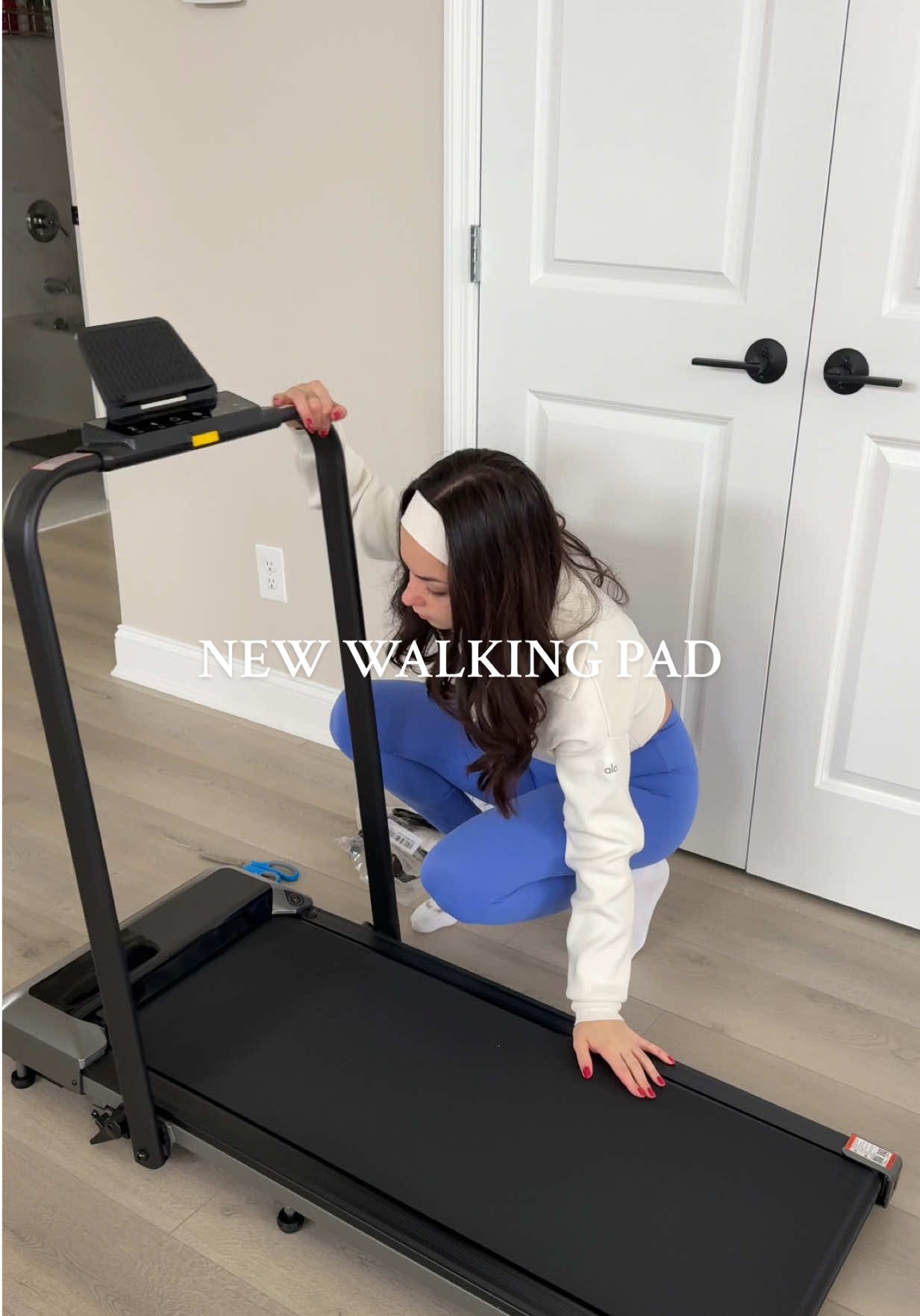 10k steps every day…here I come 🫢✨🫶🏻 added this to my amz0n storefr0nt (under Workout Equipment 🏋️) <3  #walkingpad #treadmill #homeworkout 