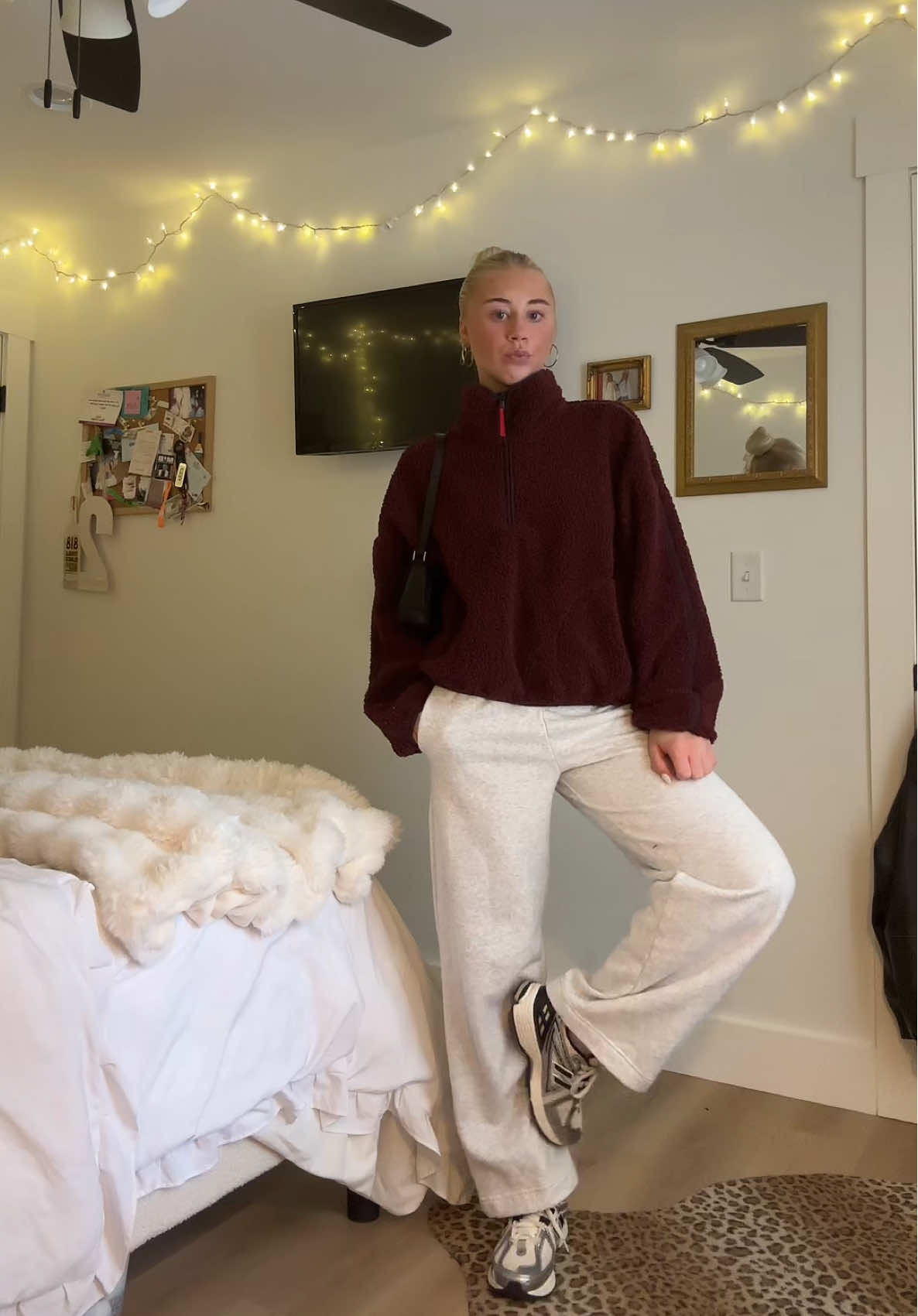 These old navy quarter zips are the best🍇 🍇 outfit 🔗 in my LTK #OOTD #outfitoftheday #oldnavyquarterfleece #oldnavystyle @Old Navy @New Balance 