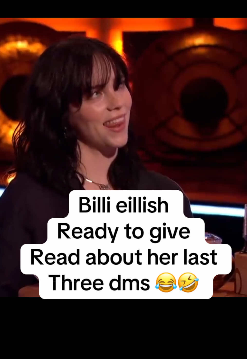 Billie eillish ready to give phone live show 🎶🥲#foryou #fyp #foryoupage #billieeilish #edit 