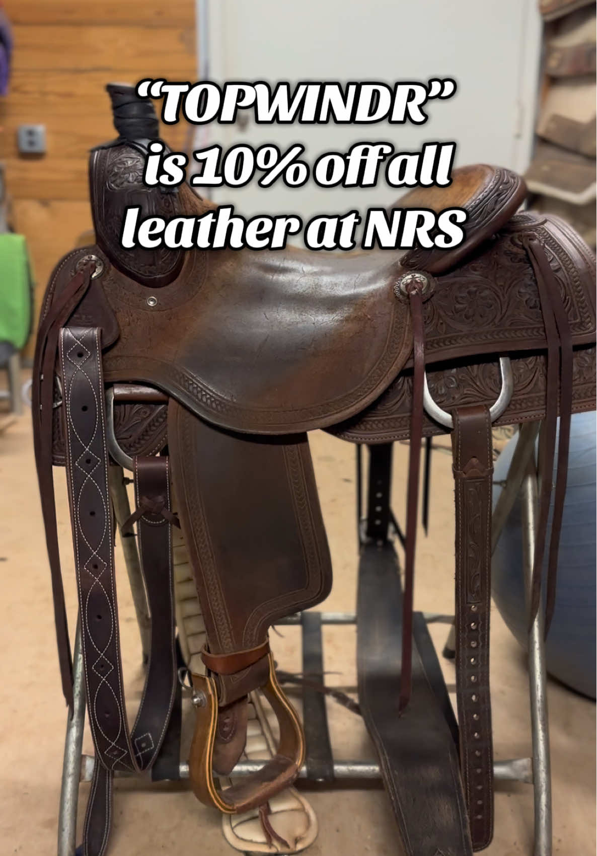 Latigo and off billet is something I don’t mess around with. 🫡 replace your leather if it’s overly worn, thinning, torn, brittle or cracking. Not worth waiting for a wreck 😮🫣 thanks @NRSworld for keeping our rides successful 🙌 #leather #horsetrainer #horsecare #nrsworld #allthingswestern 
