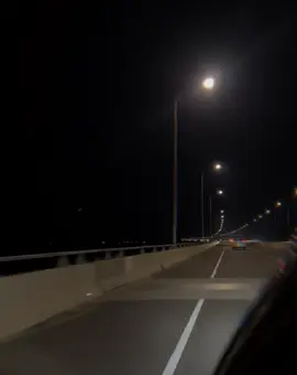 আহা আহা...!🥴  মানুষ মরে গেলে পচে যায়, বেঁচে থাকলে বদলায়,কারণে অকারণে বদলায়। আমার চোখের জল,তোমার ঠোঁটেহাসি,তারপরও আমি তোমাকেই ভালবাসি সুন্দরী....!🥴🤣🤣#fyppppppppppppppppppppppp #viralvideo #CapCut 