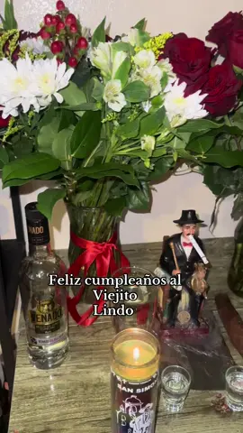 Iniciando el Día el Viejito  lindo  Feliz cumpleaños san Simón ❤️❤️❤️❤️
