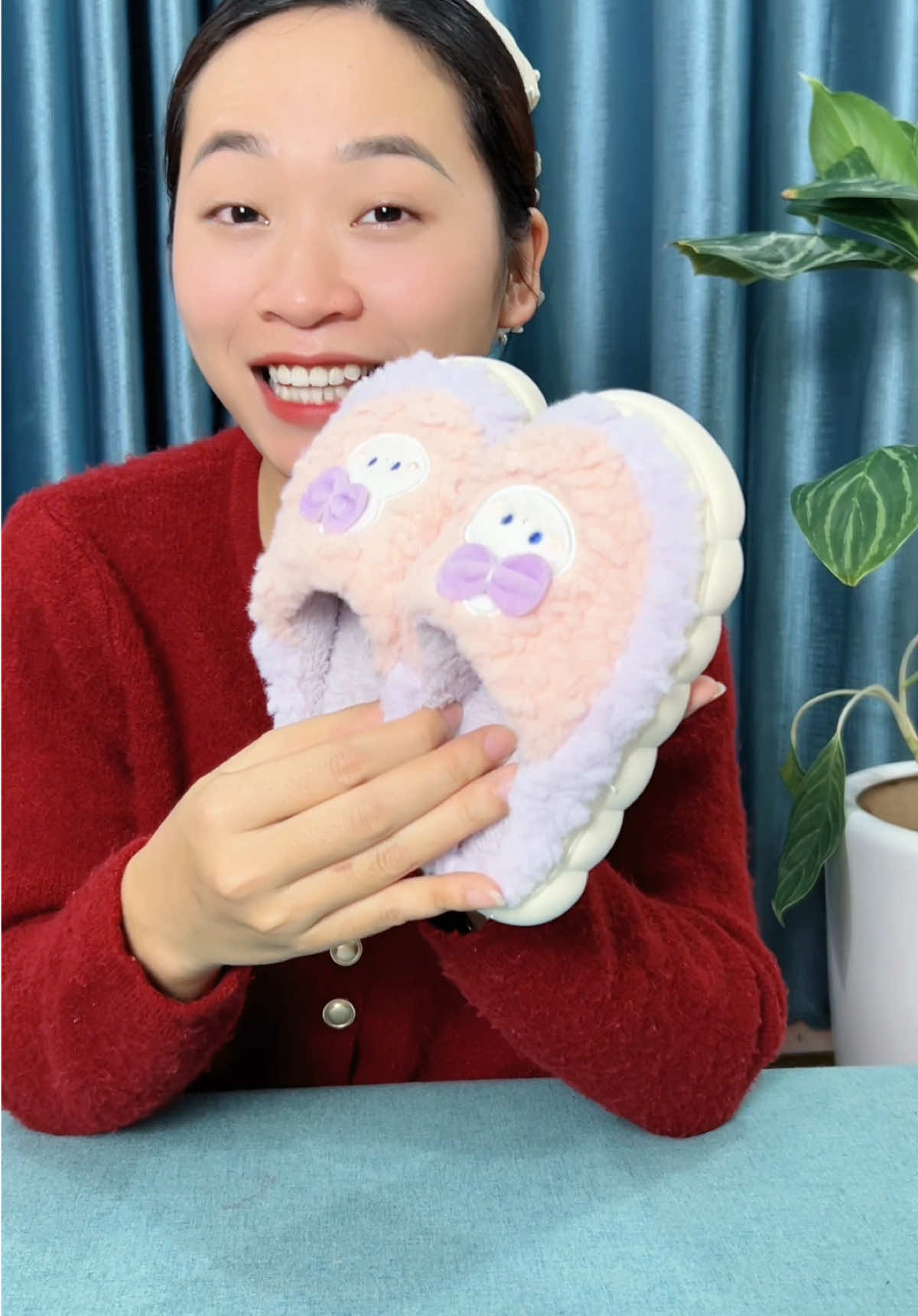 Dép bông cho bé mùa đông ấm lắm ạ #deplongcute #deplongchobe #depbongchobe #vuthuhien 