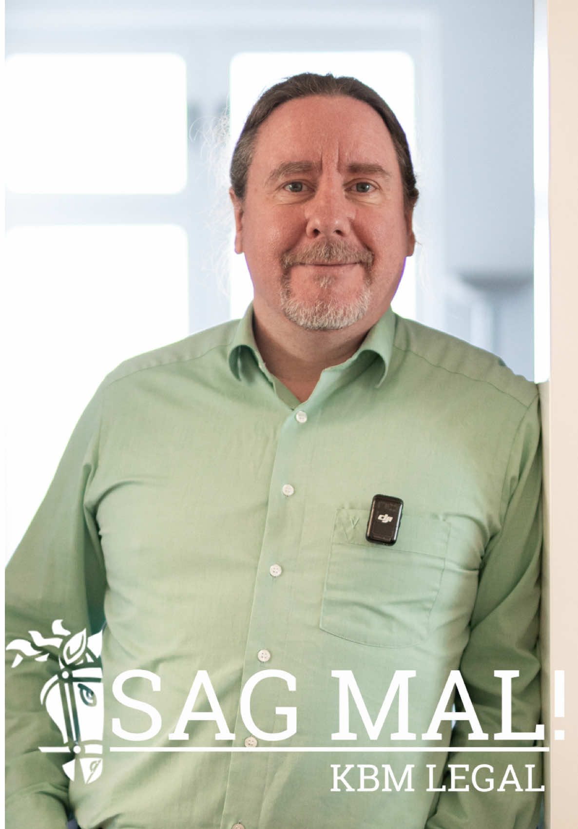 Juristendeutsch kann alles verkomplizieren. 🧐 Sogar wenn ein Kind einfach nur die Hausaufgaben vergisst.🤓⚖️ #rechtsanwalt #kbm #juristendeutsch #viral #fy 