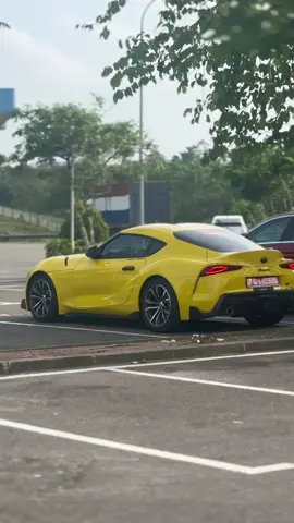 කාගෙද මේ කහ කිරිල්ලී 💛🙃 #toyotasupra #supramk5  #srilanka #japancars #fypシ゚viral 