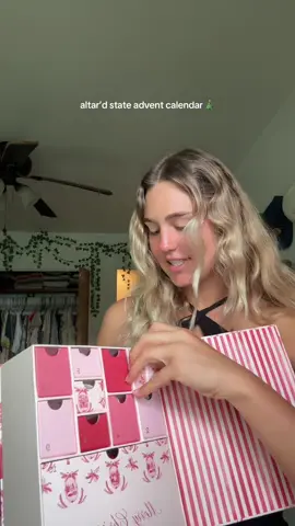 the holiday season is coming quick & i’m sorry but i’m sooo excited so let the countdown begin honestly @Altar’d State 