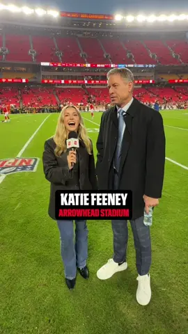 Troy Aikman knows stadiums!! @ESPN #mnf #nfl #CollegeFootball #football #troyaikman 