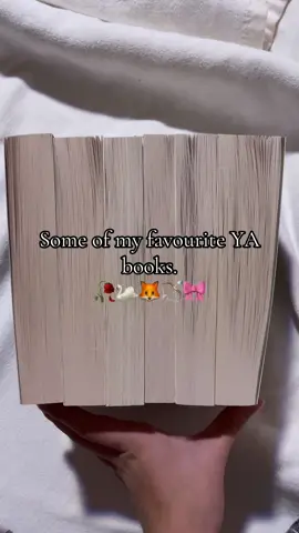 Loveee them but there are soo many more 😭😭#BookTok #bookrec #yabooktok #booksforteens #fyp 