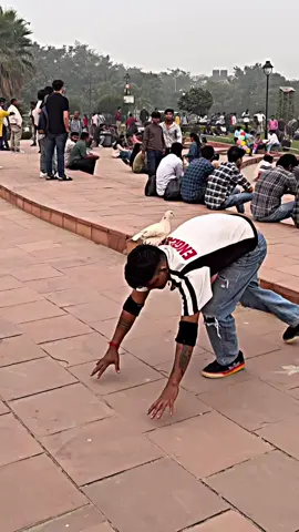 girl reaction 😁😂