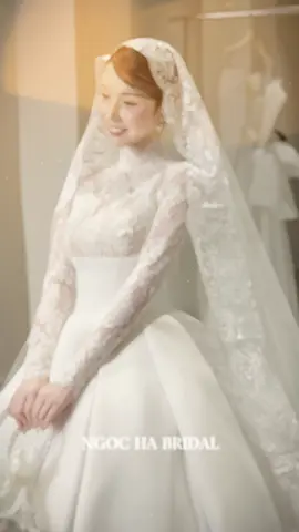 Thiết kế mang đúng tinh thần Thu Đông 2025 #ngochadocuoi #weding #vaycuoi #cuoidi #lecuoinhatho 