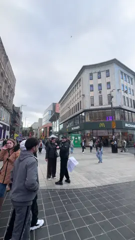 😄🤍#liverpool #england #qaladze #fyp #foryou 