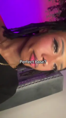 Lowkey the secret to a flawless base… Carlsan Loose Powder #fyp #carslanpowder #loosepowder #settingpowder #smoothbase @Celladix.US 