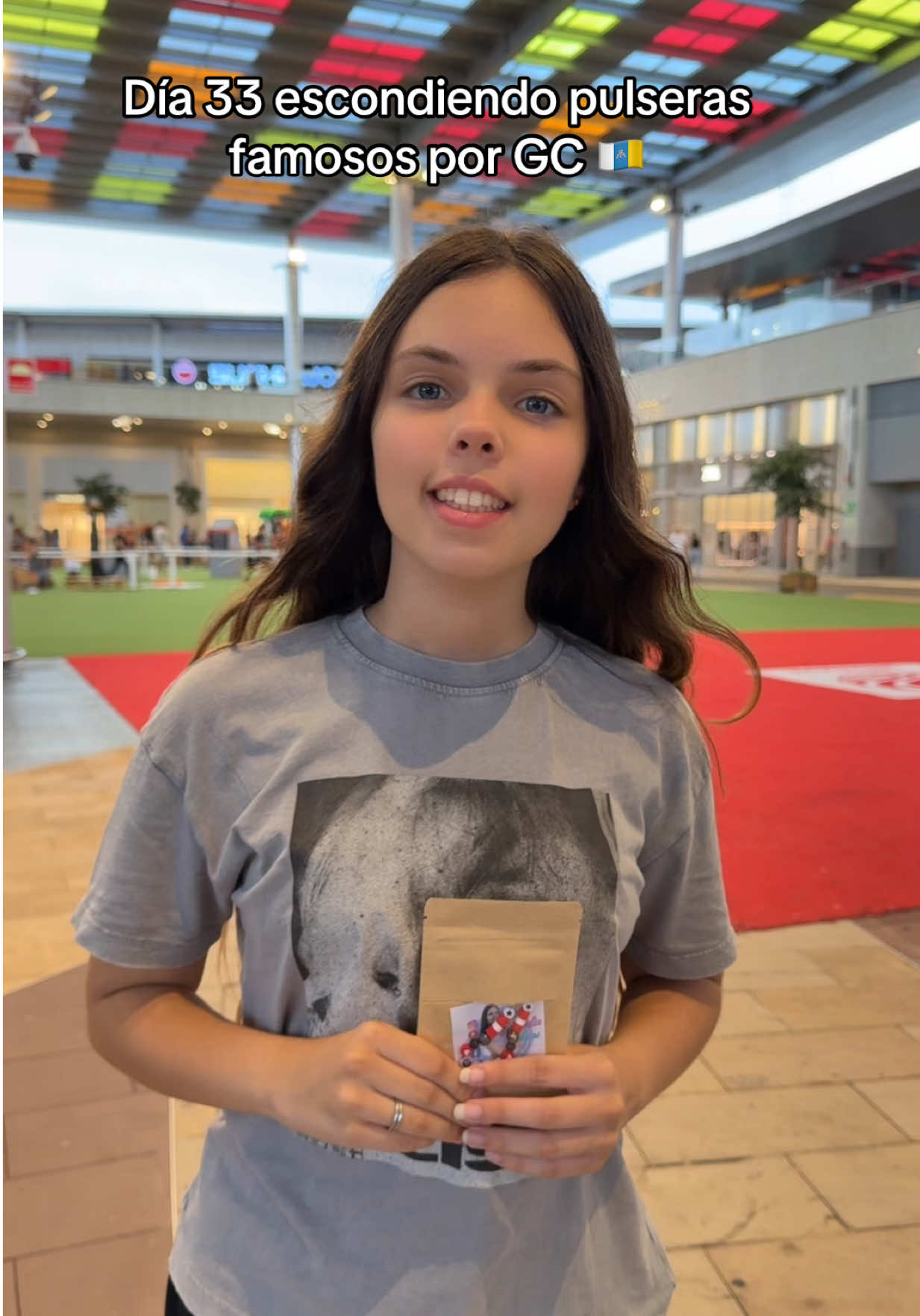 ⭐️Día 33 escondiendo pulseras famosos por Gran Canaria 🇮🇨 🕵️‍♀️🕵️#grancanaria #canarias #esconder  #parati #viralvideos 