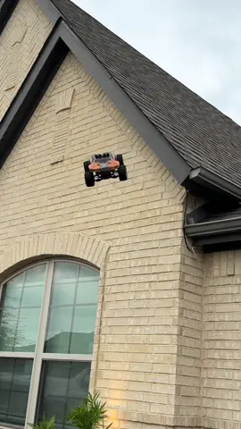 This truck rips 🤘 The DEERC 9201E delivers insane speed, 4x4 power, and off-road performance that eats dirt for breakfast. Ready to bash? Charge it up, hit the throttle, and watch it fly. #DEERC9201E #RCTruck #RCBash #TikTokShopFinds #OffRoadFun