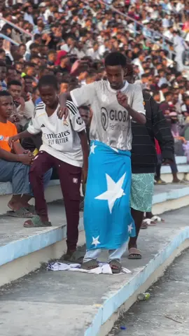 #CapCut Gaalo ciile 🤣🤣@🪶WADNA🎃QABAD🪶OG @Jihan jii🦋🖇 @🔥SÀخřàÁsŵÈ-poi🌿 #Newchallenge2025 #ciyaalxamar🇸🇴 #deyniile🌴 