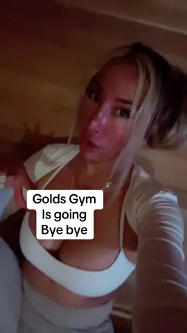 Yeah idk about yall but “Golds Gym” name was the reason why I went to it in the first place #goldsgym #gymrats #saddayintgrgymworld #fyppppppp 