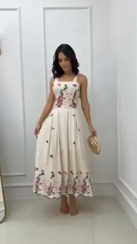 Link de compras na bio🛍️. Encontre agora na shopee, vestido midi, tecido linho com bordado, confortável e super elegante😉🛍️. #vestido #modafeminina #comprasonline #fypp #fyyyyyyyyyyyyyyyy 