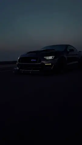 Трек уже в Telegram, ссылка в шапке профиля🎧 #музыка #трек #песня #новыйтрек #новыйремикс        