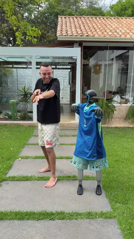 AGORA O HEXA VEM??? 🇧🇷 queria saber pq o humanoide dança melhor q eu 😭