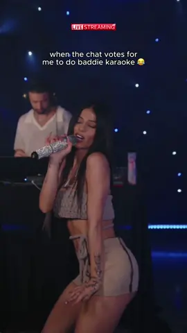 I know that's right 😈 #singer #entertainer #cover #cardib #tiktoklive