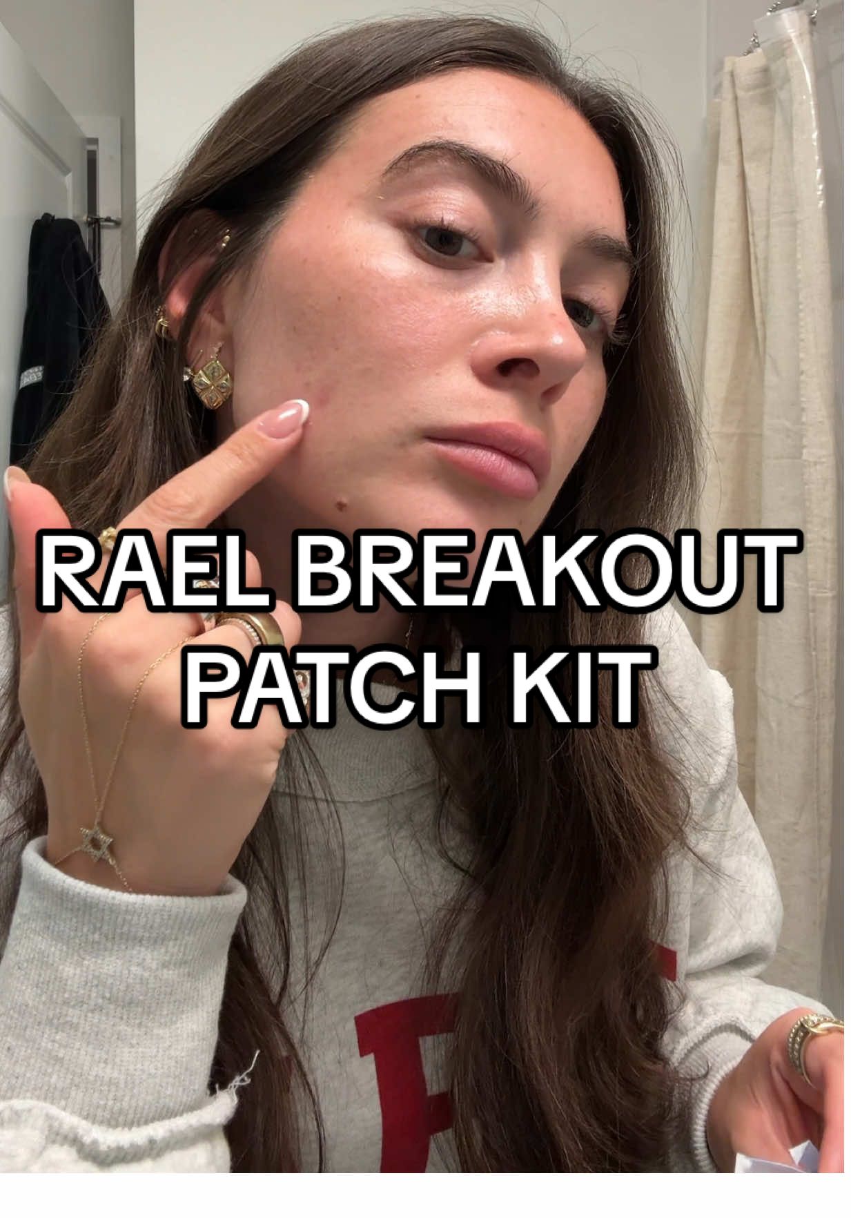 Make picking and popping a thing of the past with @Rael’s Breakout Patch Kit🤭 #skincare #spotcover #RaelPartner 